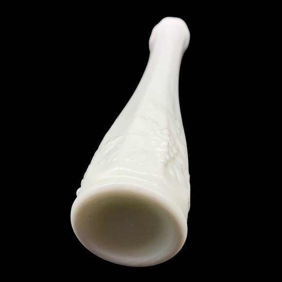 Westmoreland Paneled Grape Milk Glass Bud Vase 10”T 2”W - Picture 7 of 8